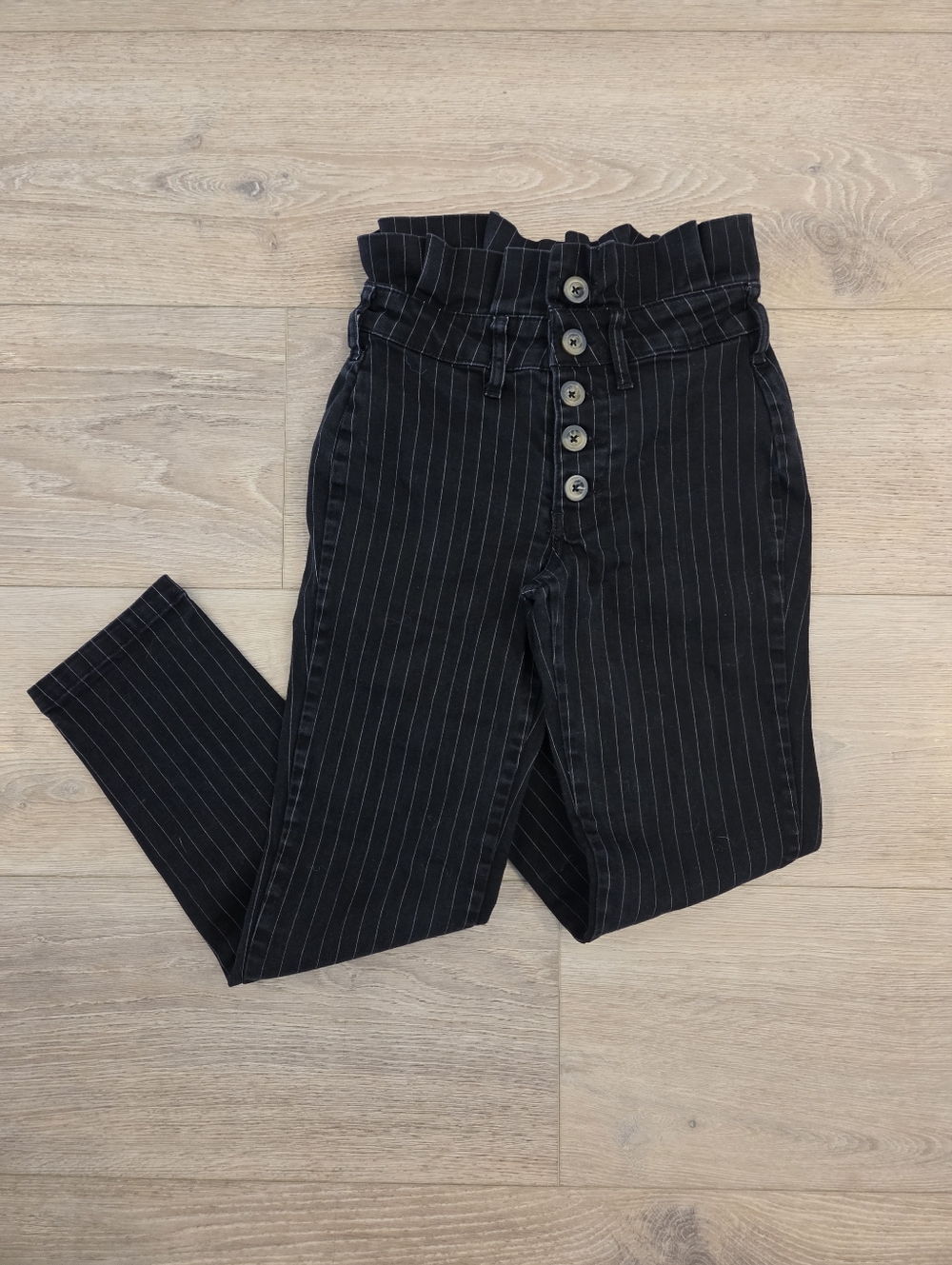 Free People Black Pinstripe Trousers, sz 0